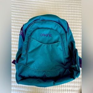 Dakine 20L Laptop Backpack, turquoise/purple